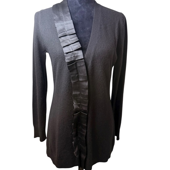 Neiman Marcus Exclusive | Black Cashmere Cardigan with Ribbon Trim | Sz M - Picture 1 of 6